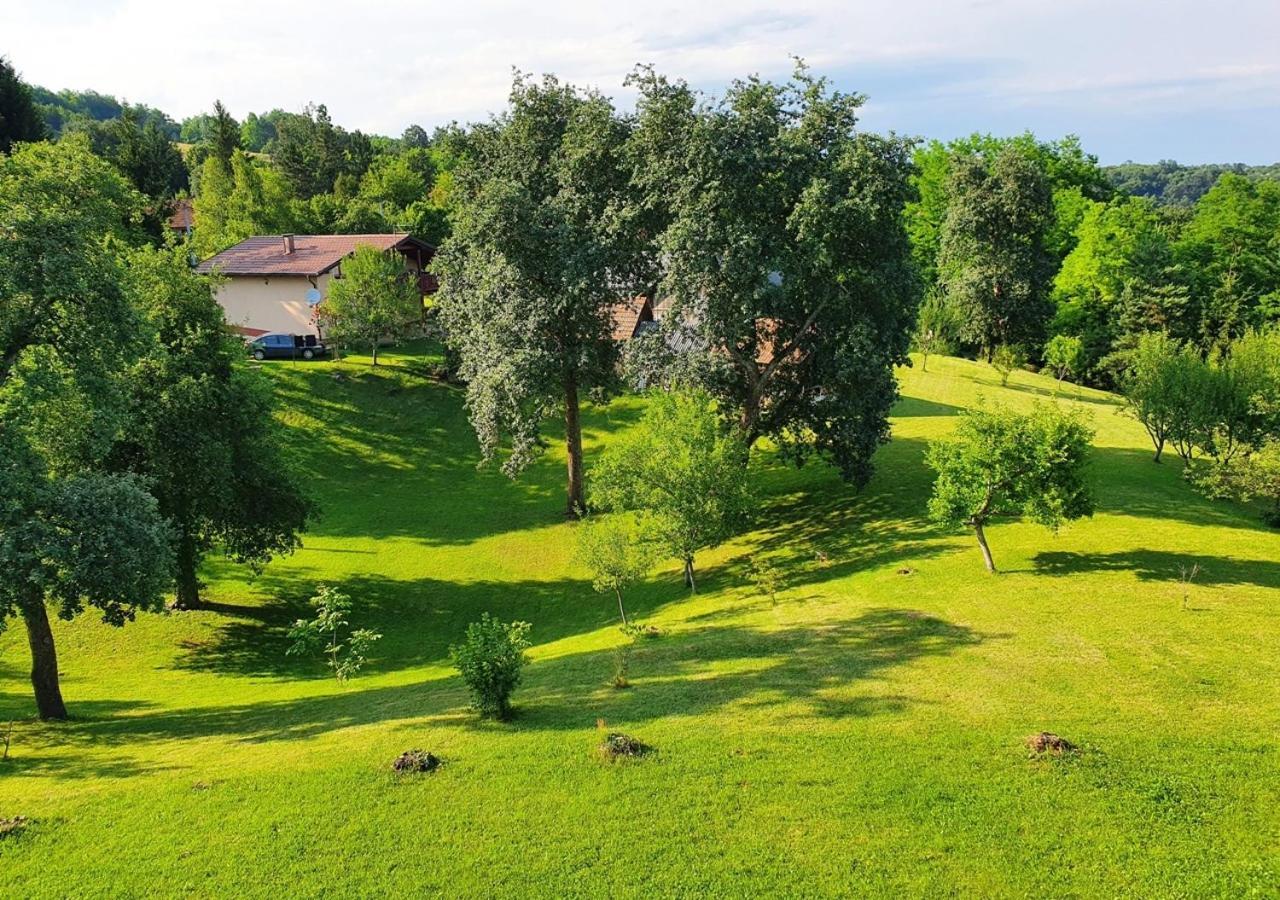 Green Eden Gornji Zvecaj Exterior photo